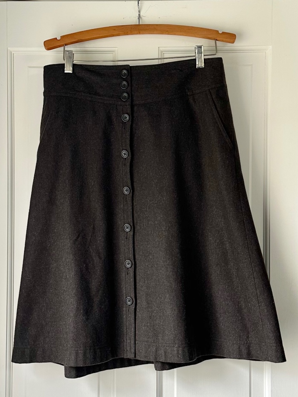 Banana Republic Wool Blend Midi Skirt, Size 10